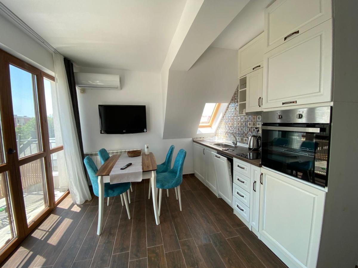 Villa Aqua Family Hotel Burgas Екстер'єр фото