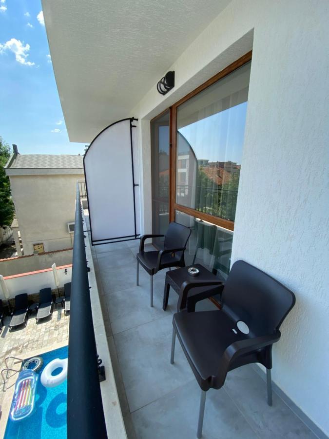 Villa Aqua Family Hotel Burgas Екстер'єр фото